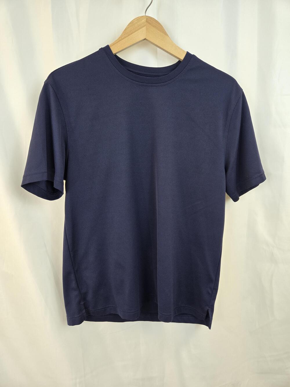 Caribbean Joe Shirt Mens Large Blue Tagless Textured Crewneck T-Shirt Top Jersey
